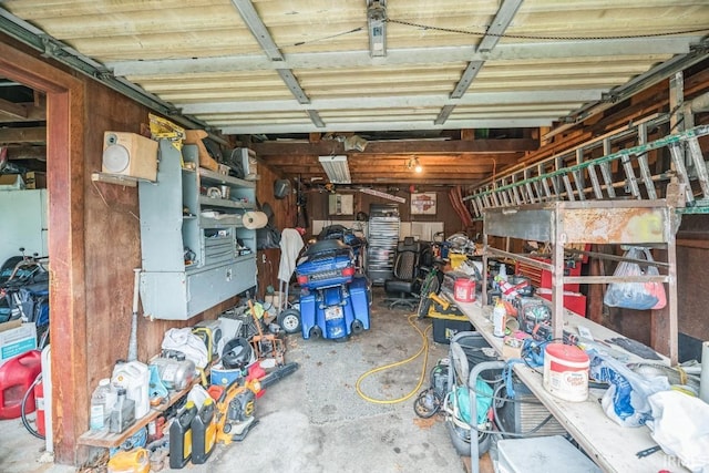 1226 Kinyon St, South Bend, IN 46616 - view of garage