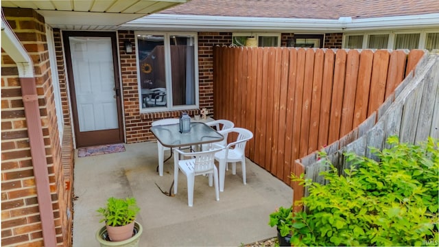 4635 S Bellamy Blvd, Marion, IN 46953 - view of patio