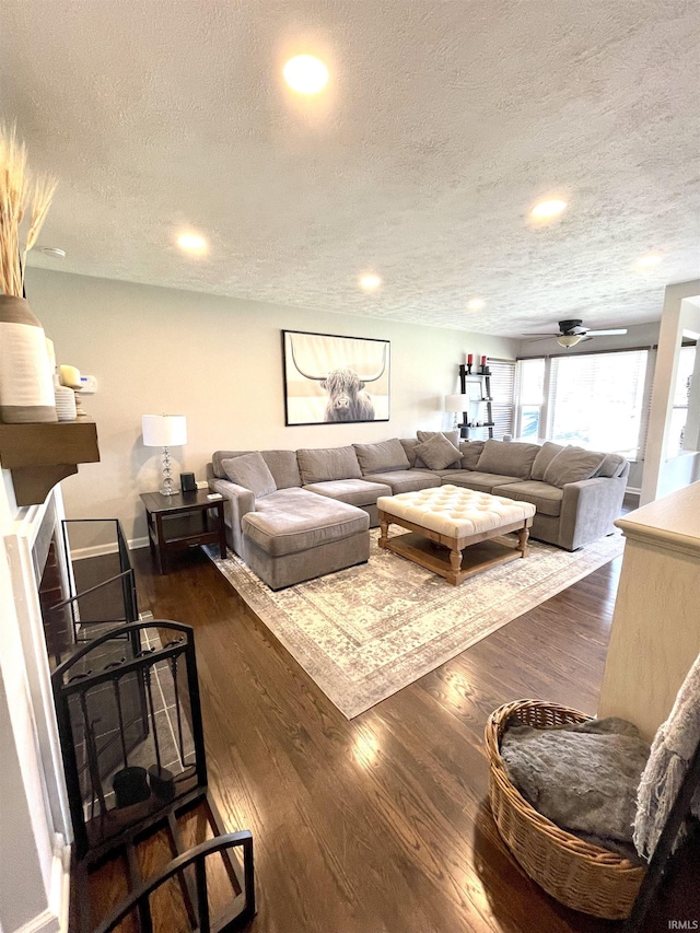 1741 Rockne Dr, South Bend, IN 46617 - living area featuring a textured ceiling, dark wood finished floors, ceiling fan, and recessed lighting