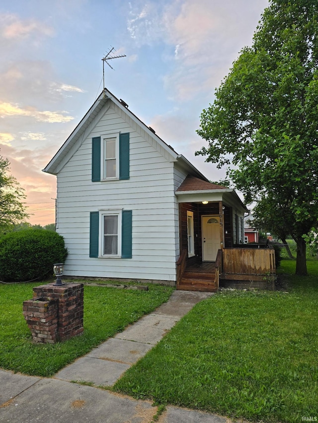 615 Washington St, Saint Joe, IN 46785 - view of front of home featuring a lawn