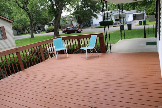 104 Tulip Ave, Evansville, IN 47711 - deck featuring a yard and a residential view