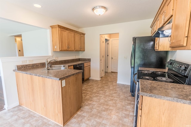 2502 Trillium Cv, Huntertown, IN 46748 - kitchen featuring a sink, black appliances, a peninsula, under cabinet range hood, and dark countertops