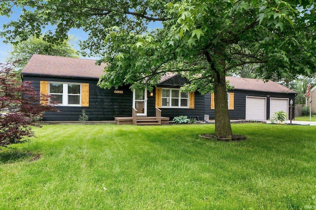 4654 Schmucker Dr, Fort Wayne, IN 46835 - view of front of property with a front yard