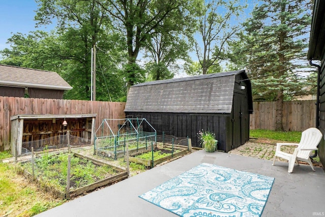 4654 Schmucker Dr, Fort Wayne, IN 46835 - fenced backyard featuring a vegetable garden and a patio