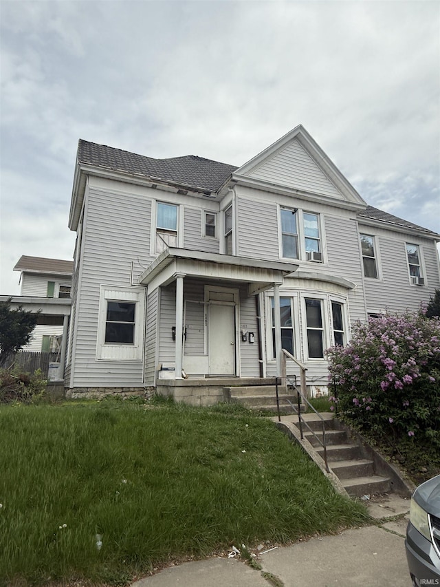 1403 E Market St, Logansport, IN 46947 - view of front of property featuring a front yard