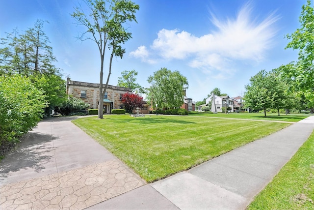 2307 Forest Park Blvd, Fort Wayne, IN 46805 - view of home's community featuring a yard