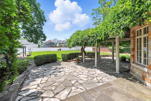2307 Forest Park Blvd, Fort Wayne, IN 46805 - view of patio / terrace with a residential view