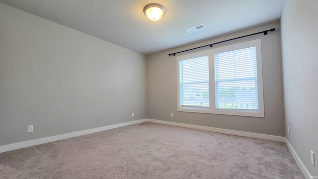 916 Cameo Dr, Evansville, IN 47711 - unfurnished room featuring light carpet and baseboards