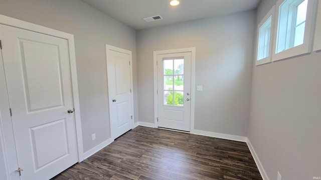 916 Cameo Dr, Evansville, IN 47711 - doorway with baseboards, dark wood-style flooring, and recessed lighting