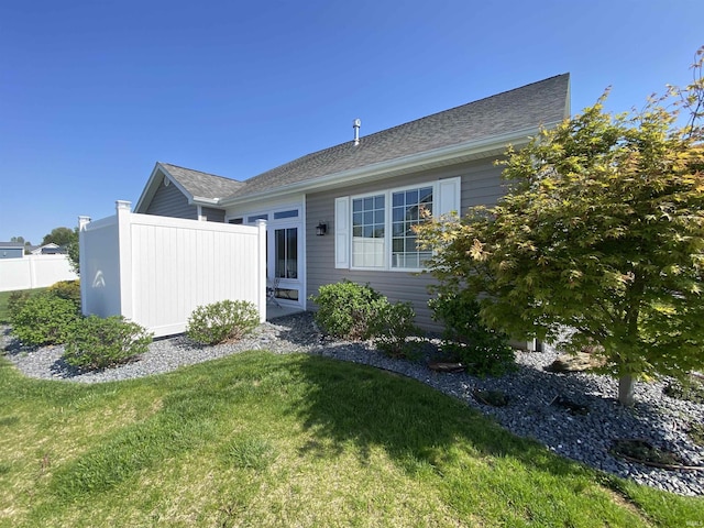 4310 E Duffy Dr, Syracuse, IN 46567 - view of front of house with a shingled roof