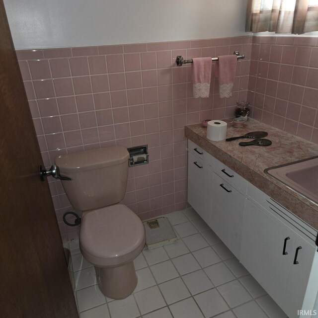 17295 Willowbrook St, South Bend, IN 46635 - half bath featuring vanity and tile patterned flooring