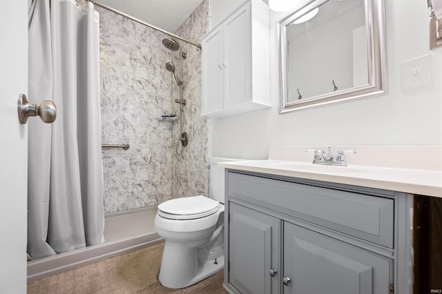 6521 Snug Harbour Ln, Unionville, IN 47468 - full bathroom featuring vanity, curtained shower, and toilet