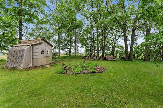 2905 E Mowrey Rd, Columbia City, IN 46725 - view of green lawn