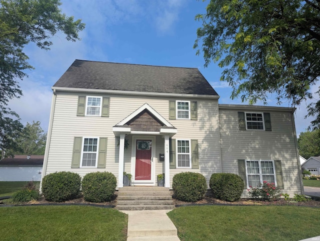 664 Columbia St, Berne, IN 46711 - view of front of home with a front yard