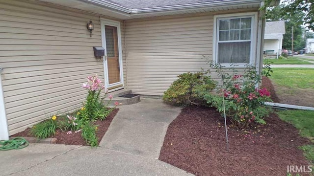 1001 Barnett St, Vincennes, IN 47591 - property entrance with a shingled roof