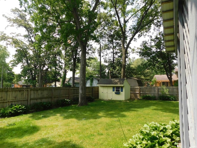 53341 Crestview Dr, South Bend, IN 46635 - view of yard