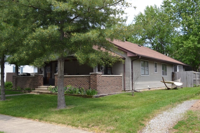 523 S Bluff St, Monticello, IN 47960 - view of front of house with a porch and crawl space