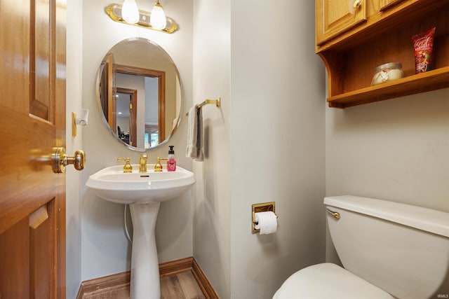 6615 Cherry Hill Pkwy, Fort Wayne, IN 46835 - bathroom featuring toilet