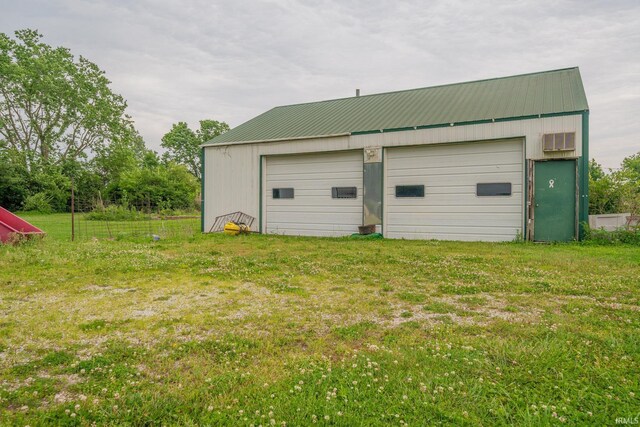 5528 N 250 W Unit 27, Lafontaine, IN 46940 - detached garage with a wall unit AC