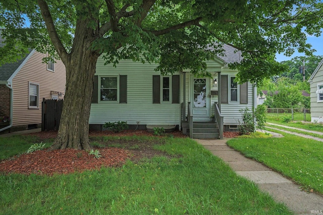 1826 E Donald St, South Bend, IN 46613 - view of front of property with crawl space