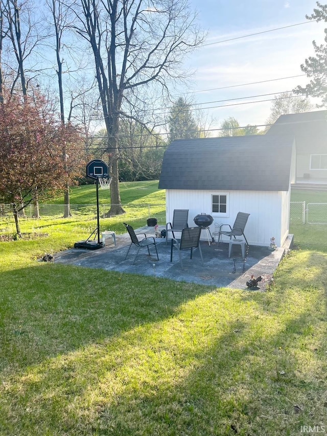 416 Hopkins Rd, Indianapolis, IN 46229 - view of yard featuring a patio area