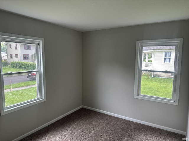 3324 Alexander St, Fort Wayne, IN 46806 - unfurnished room with carpet flooring and baseboards