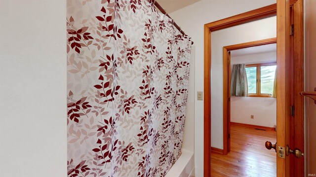 7333 W Newton Stewart Rd, Taswell, IN 47175 - full bath with wood finished floors and baseboards