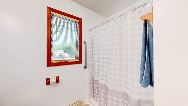 7333 W Newton Stewart Rd, Taswell, IN 47175 - bathroom with a shower with curtain