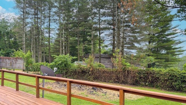 7333 W Newton Stewart Rd, Taswell, IN 47175 - view of wooden terrace