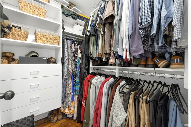 1214 W Jefferson Blvd, Fort Wayne, IN 46802 - walk in closet with wood finished floors