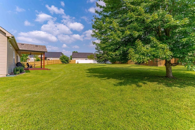 7655 Briar Ct, Newburgh, IN 47630 - view of yard
