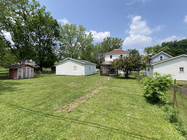 1409 W King St, Garrett, IN 46738 - view of yard with a storage unit