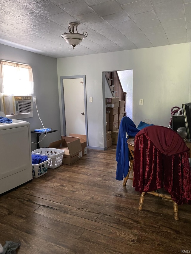 1409 W King St, Garrett, IN 46738 - dining space featuring wood-type flooring and cooling unit