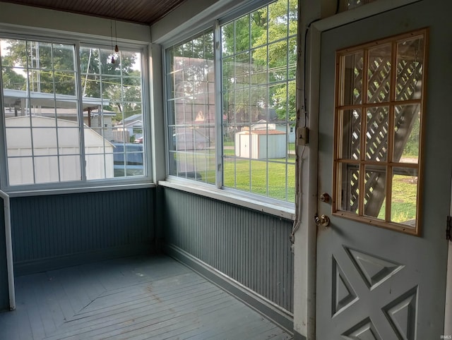 1340 Broadway St, Vincennes, IN 47591 - unfurnished sunroom featuring healthy amount of natural light