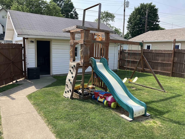 20 N Meridian St, Redkey, IN 47373 - view of play area