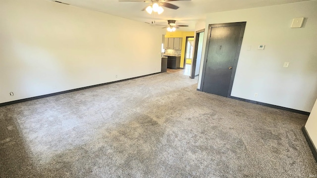 406 James St, Butler, IN 46721 - unfurnished room featuring light carpet and a ceiling fan