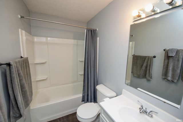 3030 Jamestown Cir, Lafayette, IN 47909 - full bathroom featuring shower / bath combo with shower curtain, vanity, and wood finished floors