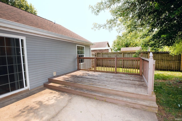 3030 Jamestown Cir, Lafayette, IN 47909 - wooden deck featuring a fenced backyard