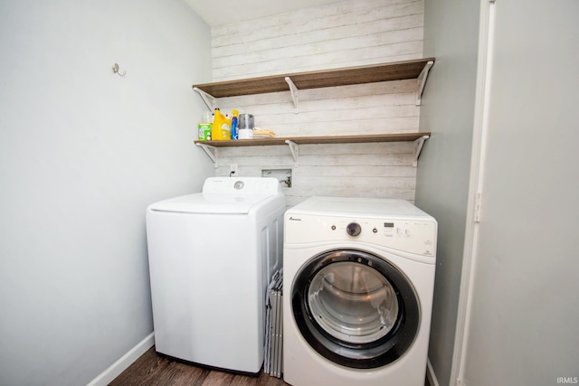 3030 Jamestown Cir, Lafayette, IN 47909 - laundry room featuring washer and clothes dryer and wood finished floors