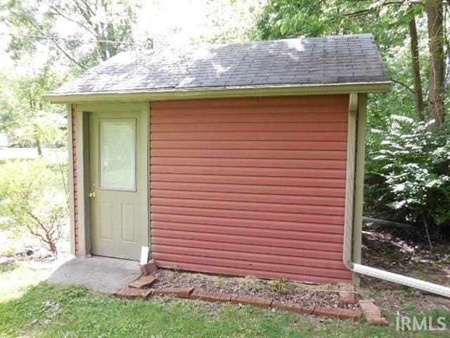 408 E Water St, Centerville, IN 47330 - view of outbuilding