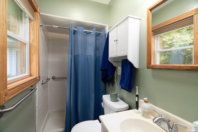 3506 Mark Ct, Lafayette, IN 47905 - full bathroom featuring a shower stall and vanity
