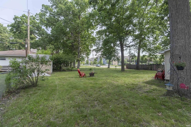 3623 Rexford Dr, South Bend, IN 46615 - view of yard