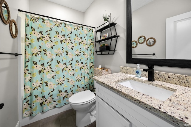 4831 Leeward Ln, Lafayette, IN 47909 - bathroom with vanity and a shower with curtain