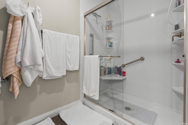 773 Sycamore St, Decatur, IN 46733 - full bath featuring a shower stall