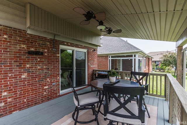 2123 Bunker Ln, Evansville, IN 47725 - wooden terrace featuring a ceiling fan and outdoor dining space