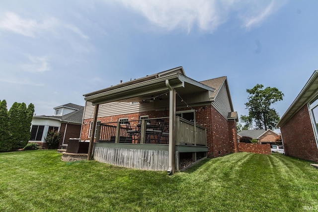 2123 Bunker Ln, Evansville, IN 47725 - back of property with brick siding and a yard