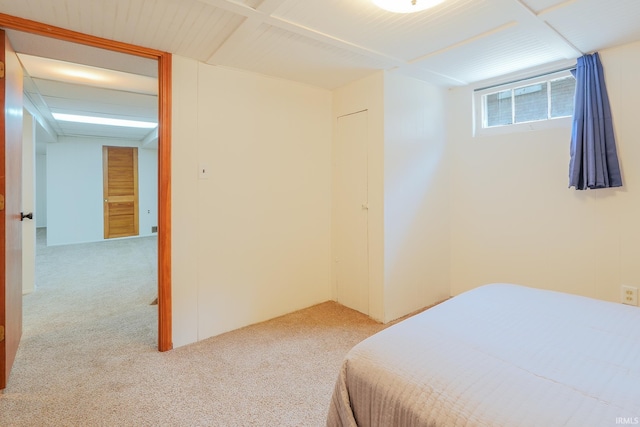 425 Gernhart Ave, Mishawaka, IN 46544 - carpeted bedroom featuring a closet