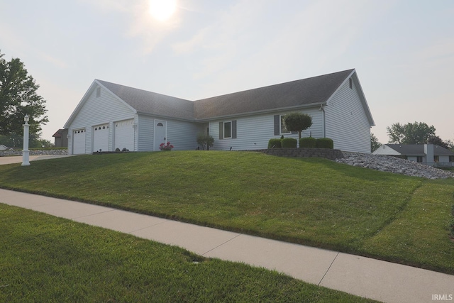 327 Hillside Ave, Roanoke, IN 46783 - single story home featuring a front yard and a garage