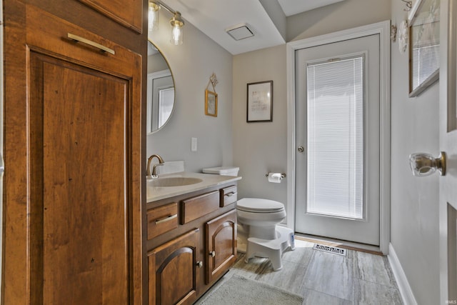 8855 Hickory Ln, Newburgh, IN 47630 - bathroom with vanity and toilet