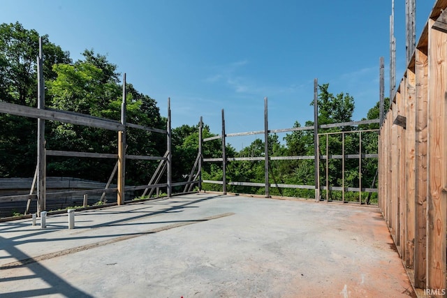 2500 S Coal Mine Rd, Bloomfield, IN 47424